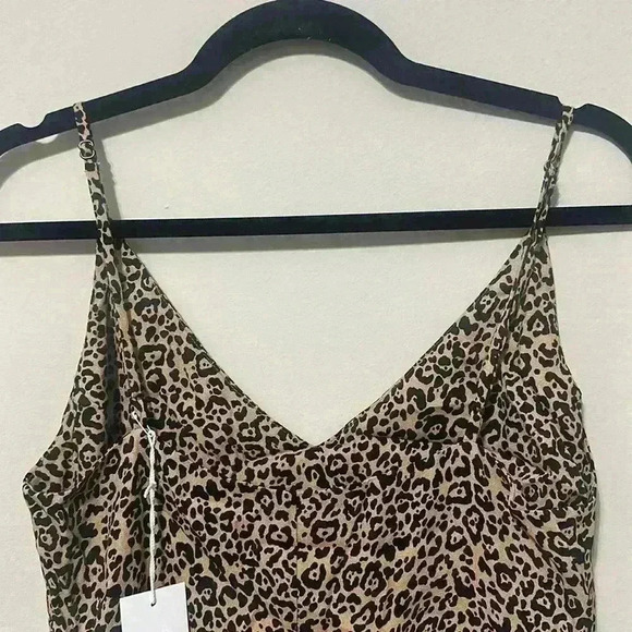 Reformation - Picture 8 of 10